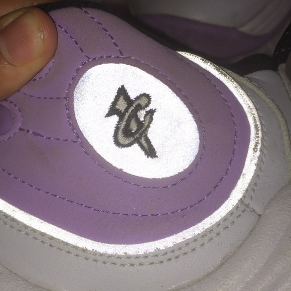 penny hardaway shoes purple